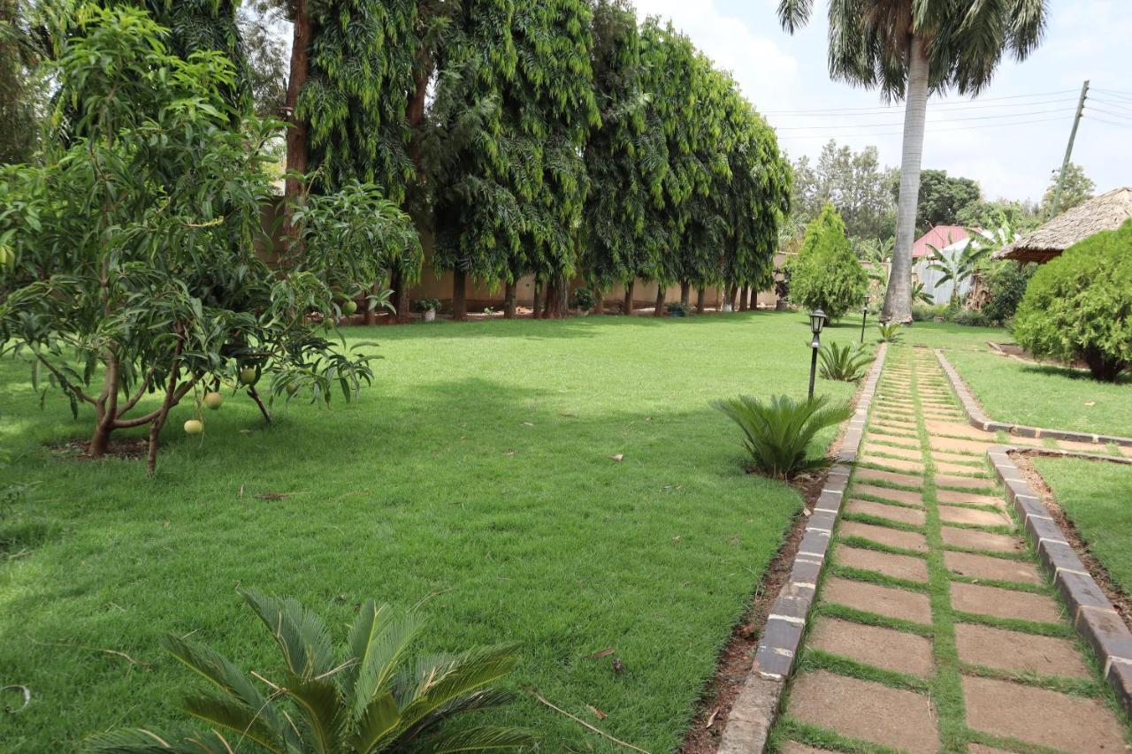 Mama Thea Homes Moshi Buitenkant foto