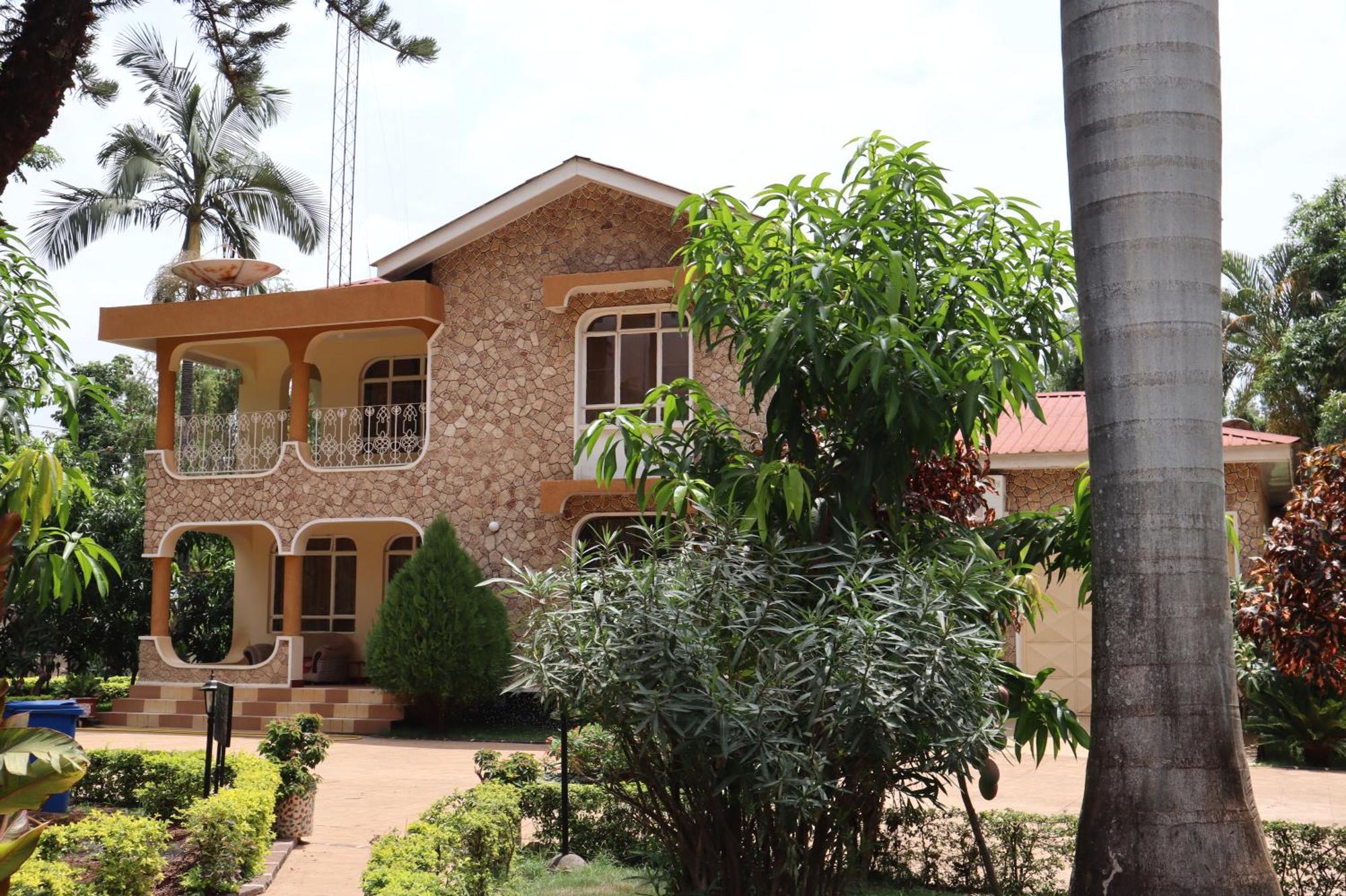 Mama Thea Homes Moshi Buitenkant foto