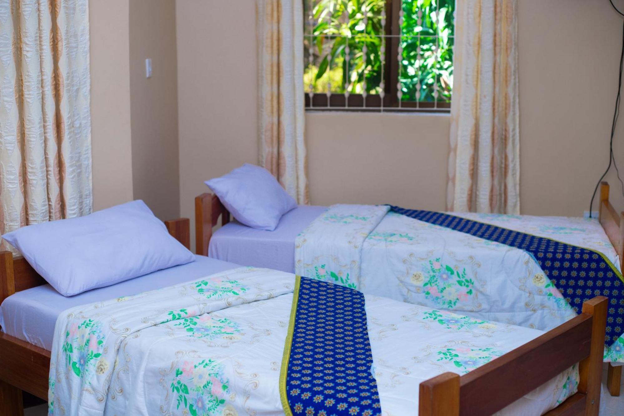 Mama Thea Homes Moshi Buitenkant foto