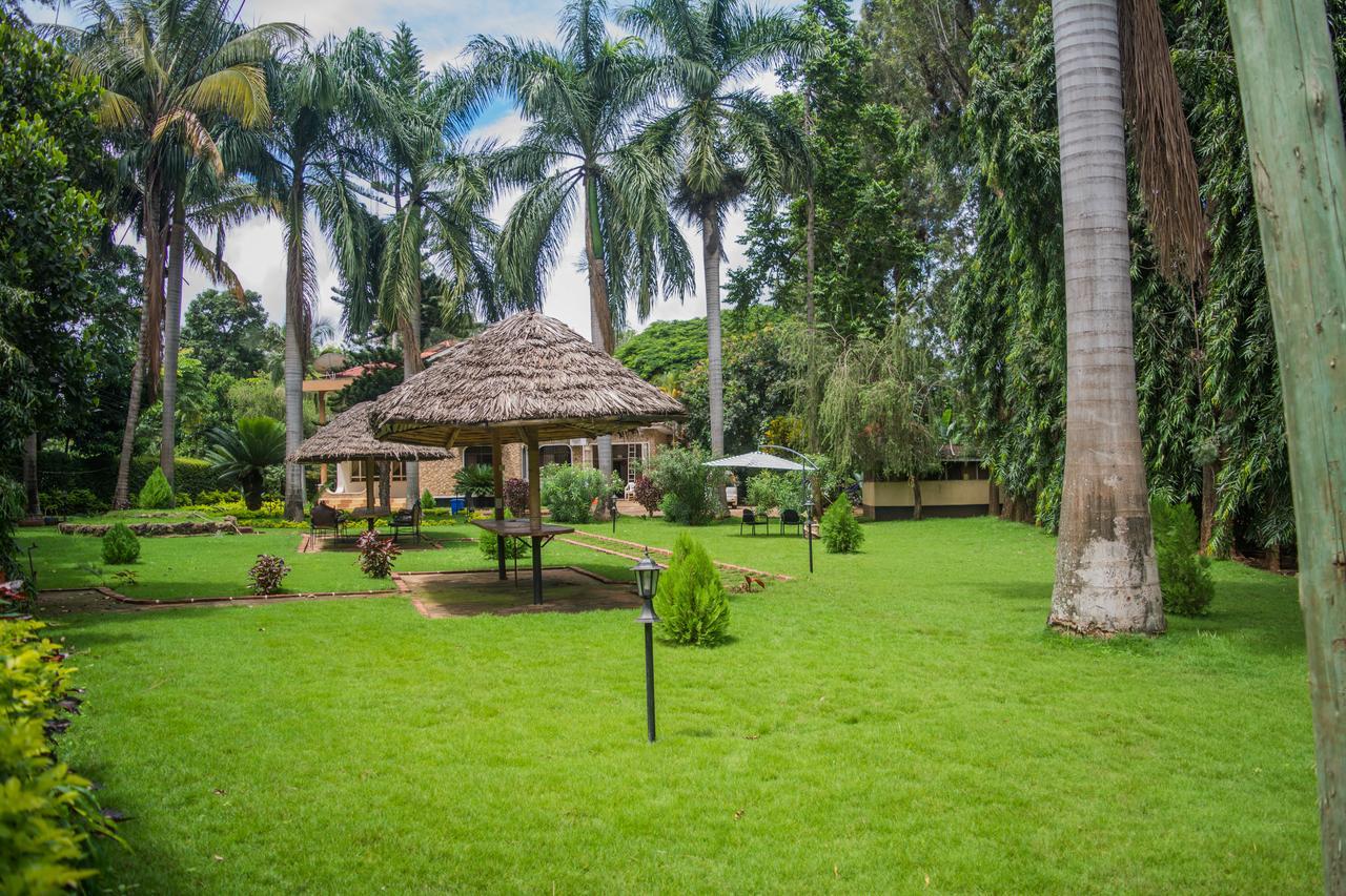 Mama Thea Homes Moshi Buitenkant foto