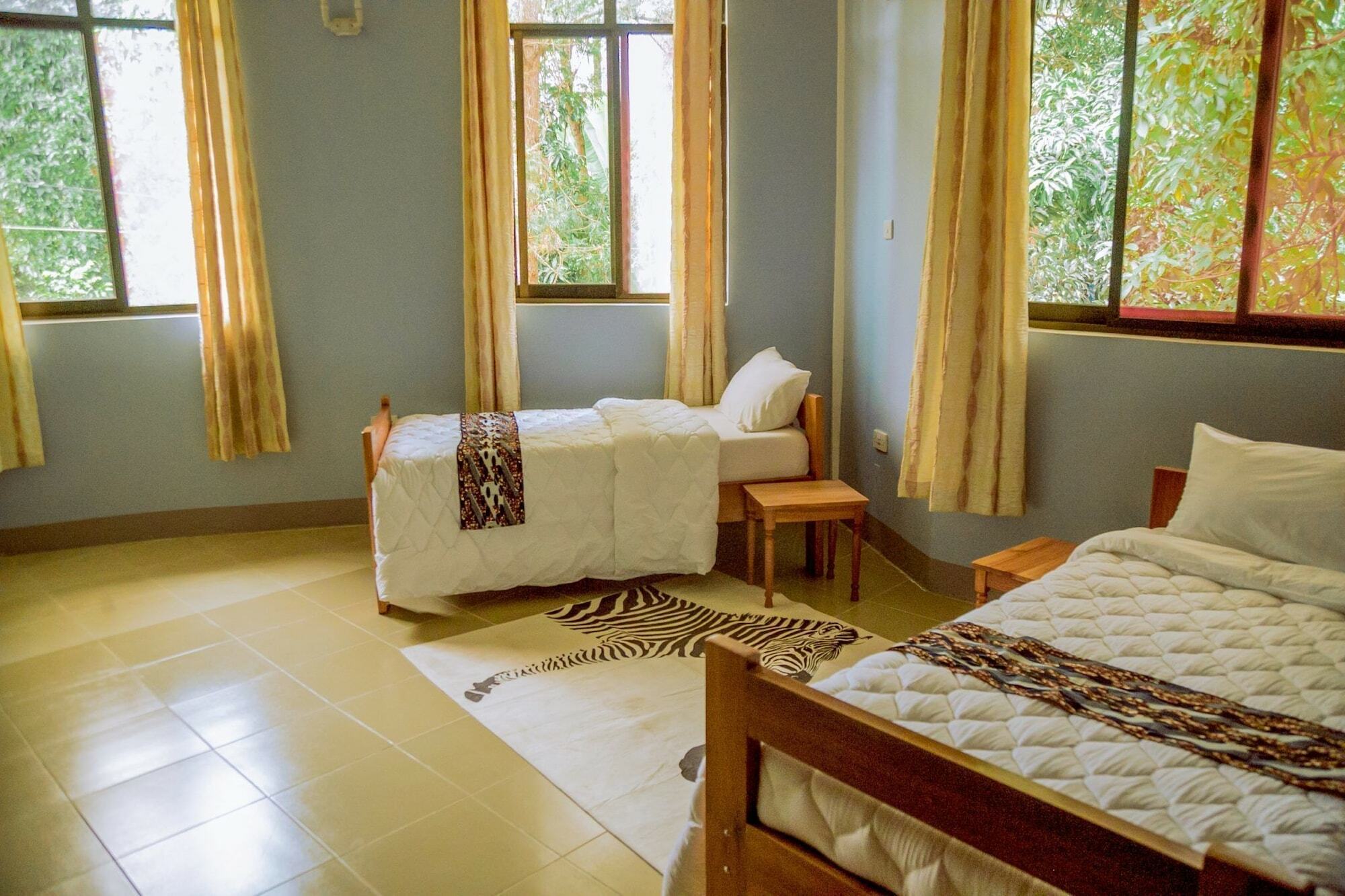 Mama Thea Homes Moshi Buitenkant foto